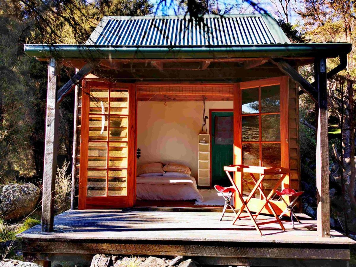 Hotel Manaaki Mai, Rustic Retreat Bush Cabin Christchurch Exterior foto